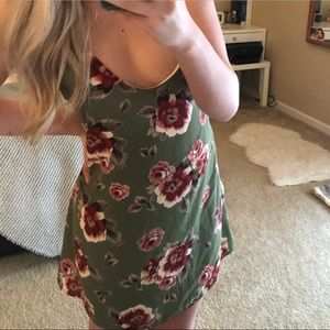 Floral Lulus spring/summer dress